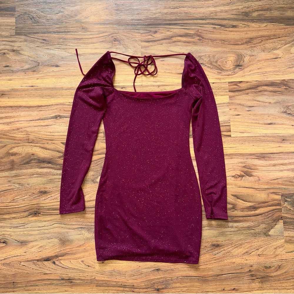 Lucy in the Sky Sparkling Square Neck Dress in Burgundy - Picture 3 of 4